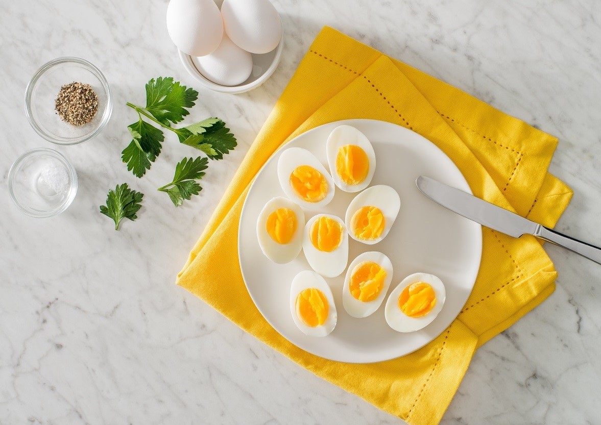 Trứng luộc giàu đạm phù hợp để nạp năng lượng trước buổi tập thể dục giảm cân Trứng luộc giàu đạm phù hợp để nạp năng lượng trước buổi tập thể dục giảm cân